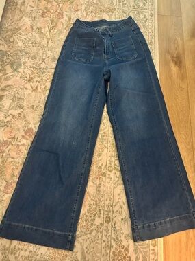 Wide Leg Women's Jeans in Dark Blue - Classic Style